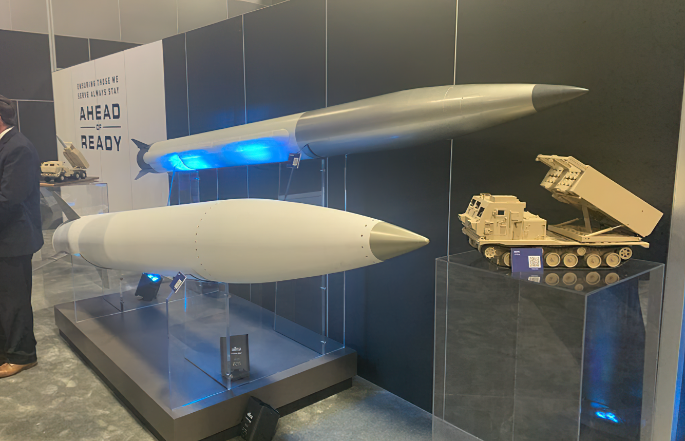 Lockheed Martin's ER GMLRS and Precision Strike Missiles (PrSM) for the M142 HIMARS and the M270 MLRS at the AUSA 2022 exhibition. October 2022. Photo credits: overtdefense