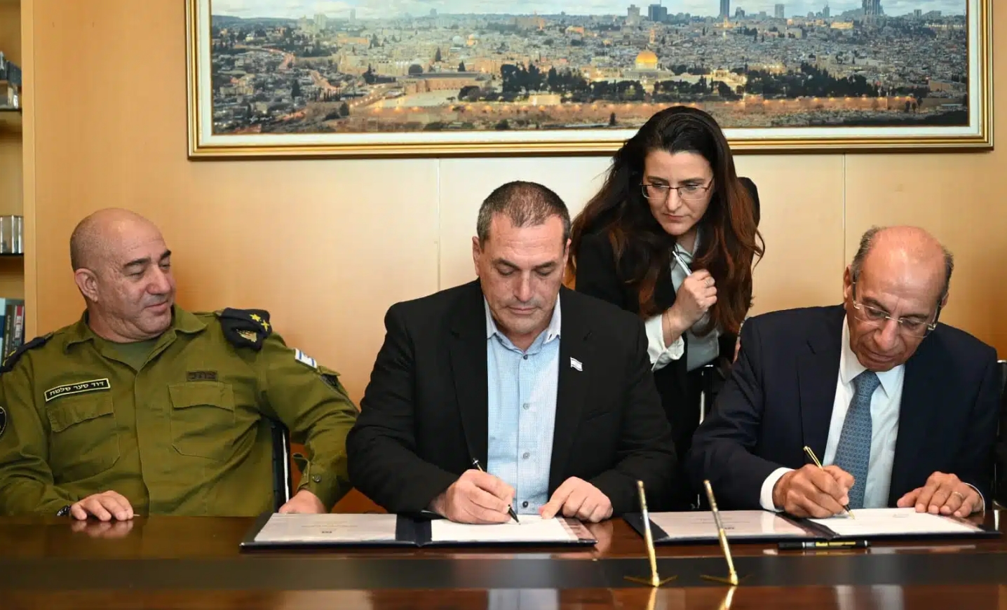 Signing of an agreement for the production of Reshef class ships for the Israeli Navy. December 2024. Photo credits: Israeli Ministry of Defense