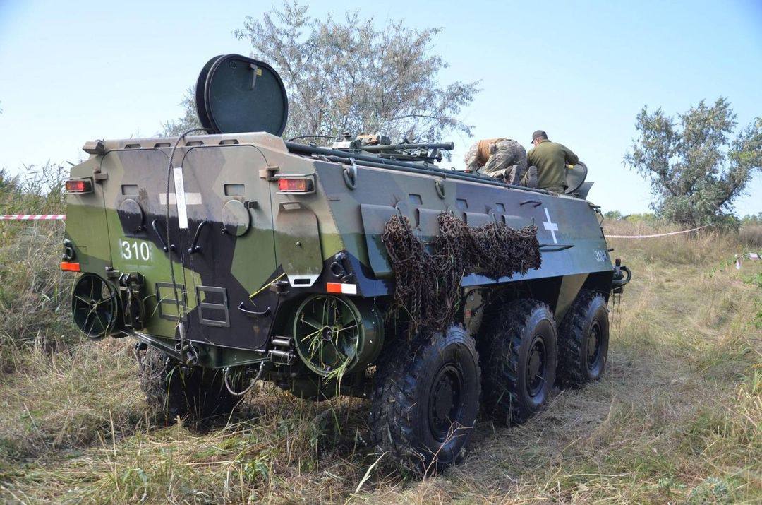 Sisu XA-180/185 armored personnel carriers of the Ukrainian military during training.
/p
pUkraine. Photo credits: 36th Brigade