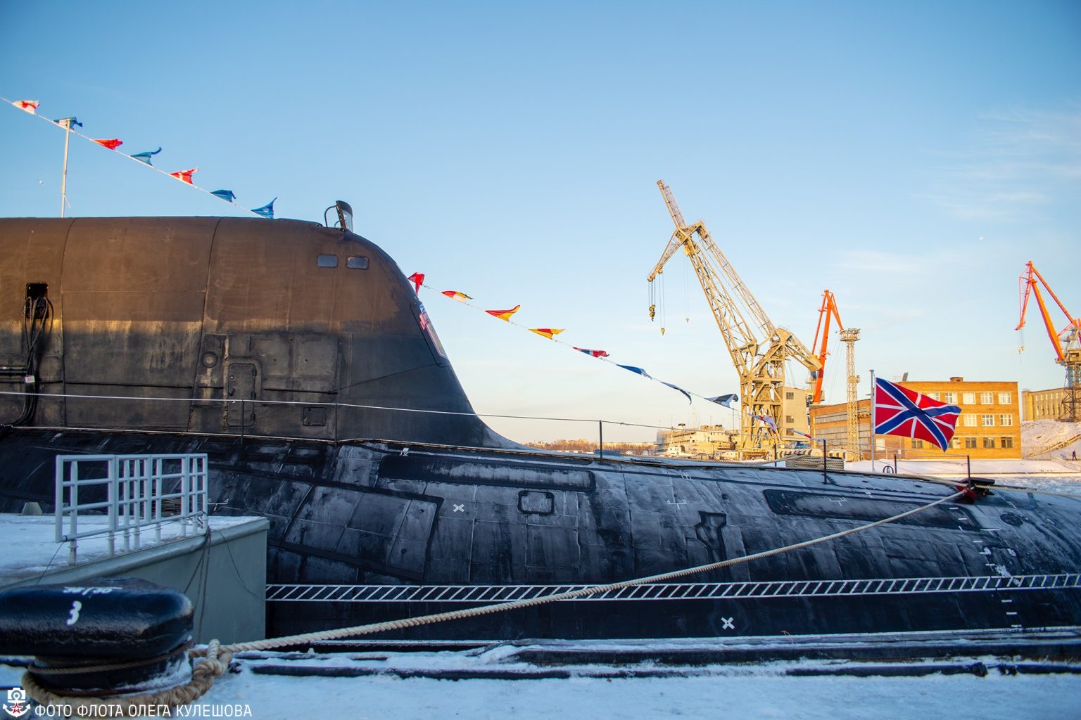 Nuclear submarine Arkhangelsk, the fourth of Yasen-M in the Project 885M during transfer to Sevmash. Photo credits: Mediapaluba