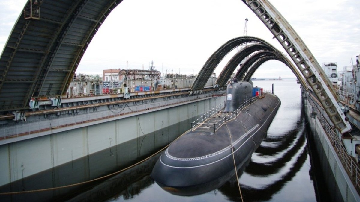Launching of the Project 885M Krasnoyarsk nuclear submarine, July 2021.
/p
pPhoto credits: Sevmash