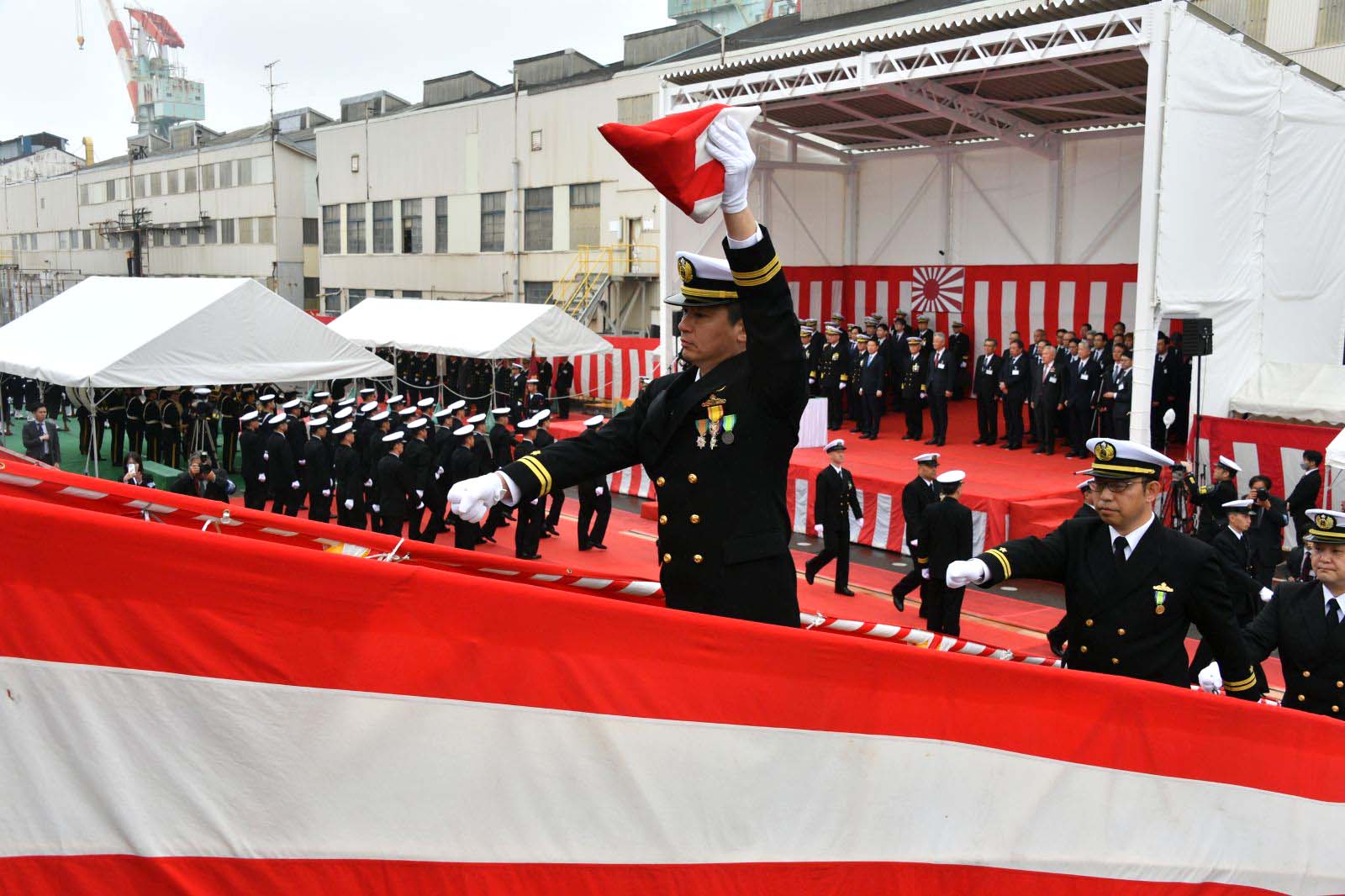 The first crew boarding the minesweeper JS Nomi at the JMU shipyard. March 12, 2025. Photo credits: JMSDF