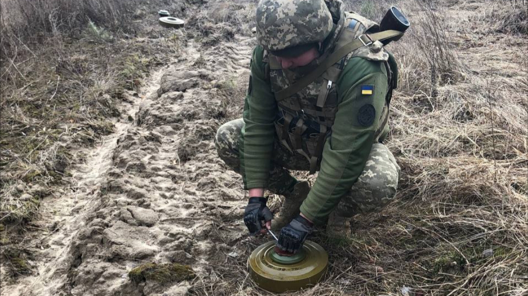 Demining process. Photo from open sources